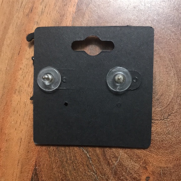 BLACK VELVET *NEW*CAT POST EARRINGS - Picture 2 of 3